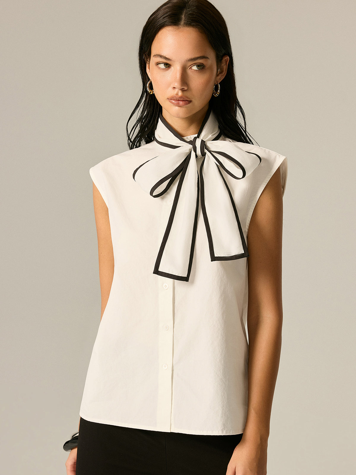 Contrast Trim Bow Tie Sleeveless Blouse