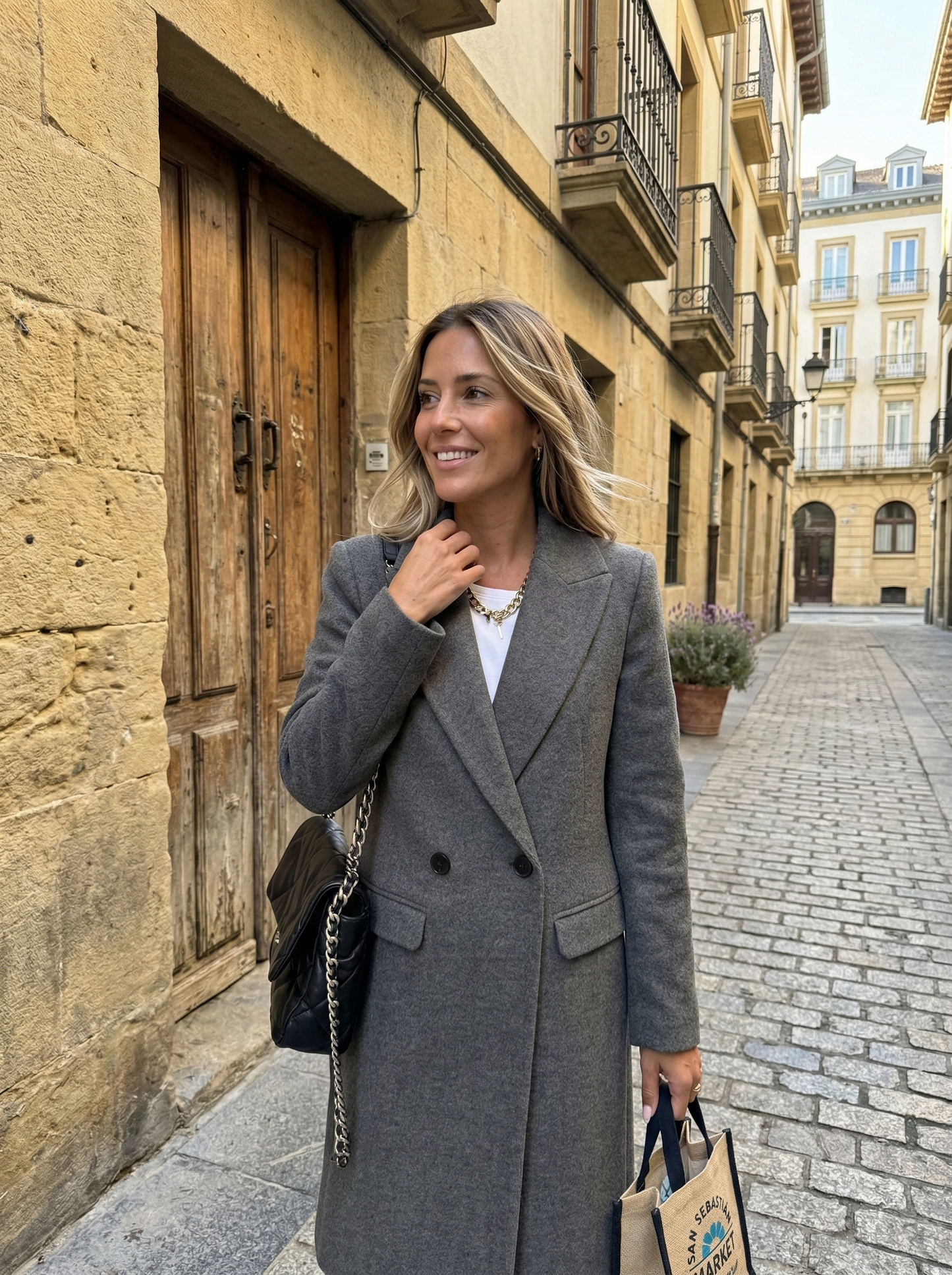 Sandra - Abrigo Largo